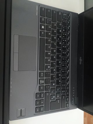 Tre portatili Acer neri in vendita
