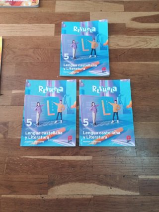 Lengua castellana y literatura, 5 Primaria Revuela