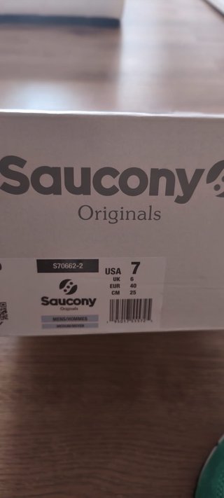 Zapatillas Saucony Verdes y Blancas