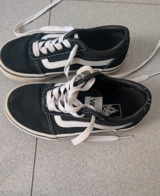 Vans niño negras y blancas