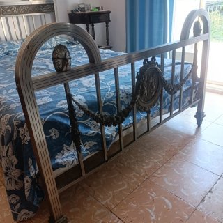 Cama Matrimonio Antigua