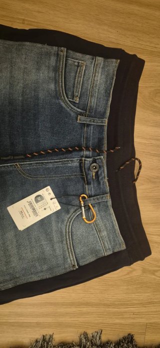 Pantalón vaquero hombre Desigual azul