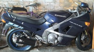 Kawasaki ZZR 600 Azul