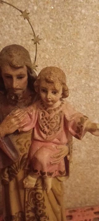 Talla religiosa San José con Niño Jesús