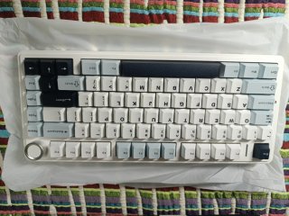 Teclado Aula F75 Wind