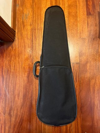 Viola con estuche, arco, afinador y resina