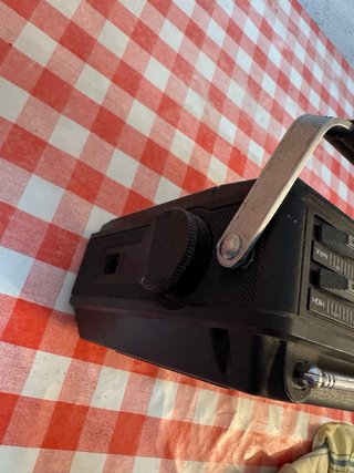 Radio Cassette Sanyo M 2400