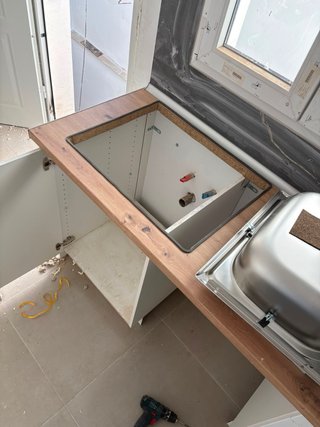 Servicios de Pintura y Fontanería