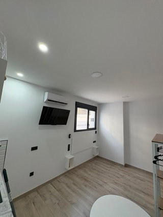 Servicios de Pintura y Fontanería