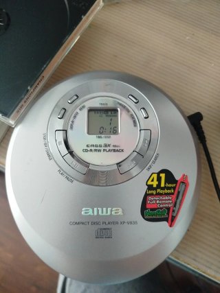 Reproductor CD Aiwa XP-V835