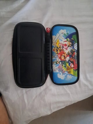 Nintendo Switch con Mario Controller