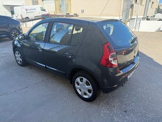 Dacia Sandero 2010