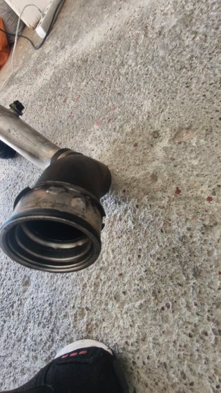 Tubo Presión Turbo BMW