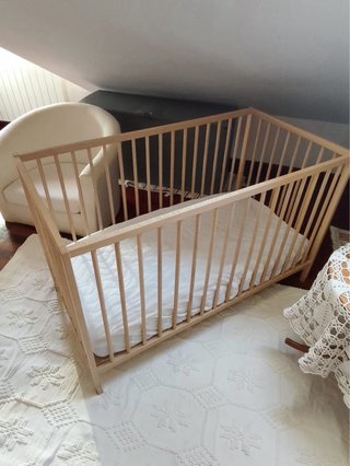 Cuna de madera Ikea
