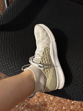 Zapatillas Domyos Beige y Verde Olivo