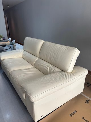 Pack sofa, cama, mesa, mesillas, sillones y cómoda