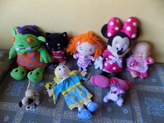 Lote 8 muñecos y marionetas
