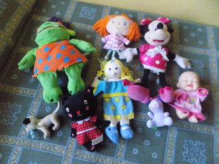 Lote 8 muñecos y marionetas