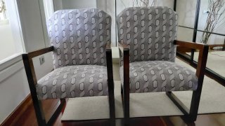 2 Butacas Caoba estilo vintage Tapizado nuevo.