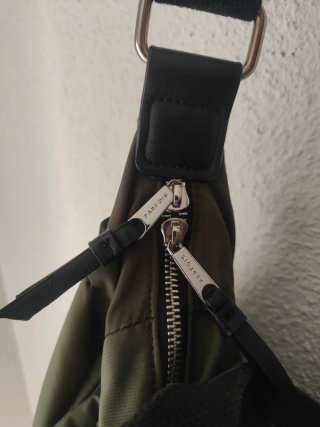 Bolso verde con gran capacidad