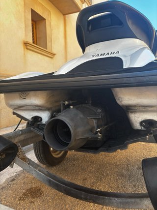 Jet Ski Yamaha GP1200R 2 Tiempos + Remolque