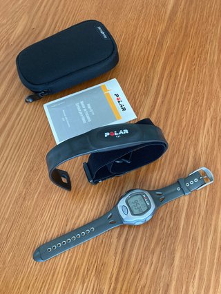 Reloj Pulsómetro Polar F5 + Banda T31 + Bolso