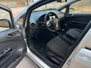 Opel Corsa DIESEL 90 CV 6 VELOCIDADES 115000 KM