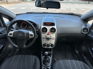 Opel Corsa DIESEL 90 CV 6 VELOCIDADES 115000 KM
