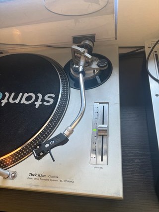 Technics SL-1200 MK2 Tocadiscos