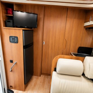 Autocaravana RAPIDO 691 FF Cama Isla 4 plazas