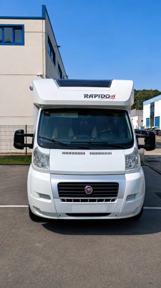 Autocaravana RAPIDO 691 FF Cama Isla 4 plazas