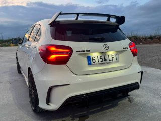 Mercedes A45 AMG 381 CV 4MATIC – 2016 – IMPECABLE