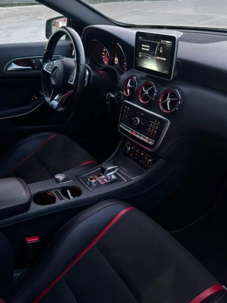 Mercedes A45 AMG 381 CV 4MATIC – 2016 – IMPECABLE
