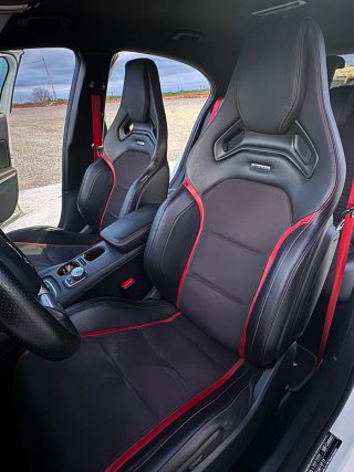 Mercedes A45 AMG 381 CV 4MATIC – 2016 – IMPECABLE