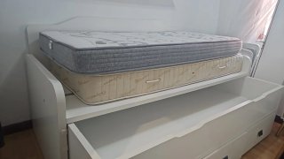 Cama nido doble,  con cajones. precio negociable.