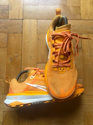 Nike Air Zoom Terra Kiger 9 Melon Tint Talla 38