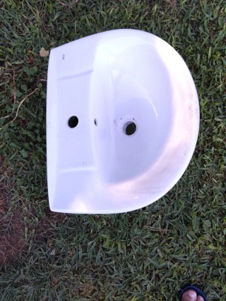 Lavabo de porcelana blanco