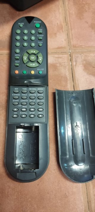 TELEVISOR CRT 21" LG RETRO GAMING RGB
