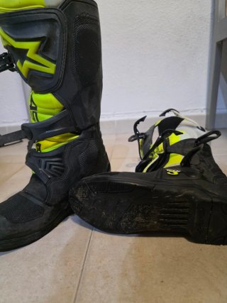Botas Alpinestars Tech 3. Talla 44,5