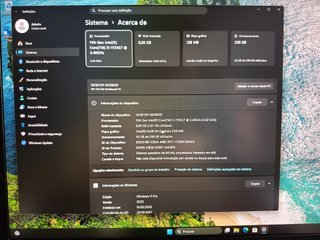 Portátil HP 470 G8 17.3" FHD i5-1135g7 256gb 8gb