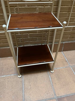 Cabeceros forja y mesita madera