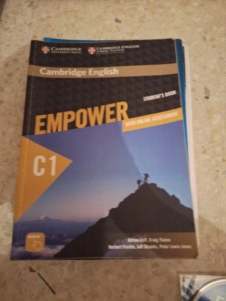 Regalo Cambridge English Empower Advanced Student'