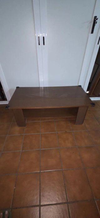 Mesa de centro de madera