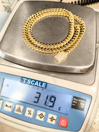 ORO NUEVO 18KT Cadena Cubana 8mm 60cm largo