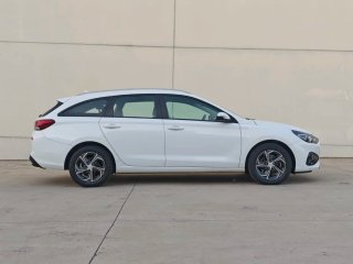 🟢Hyundai i30 CW Familiar