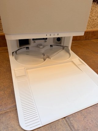 iRobot Roomba Plus 505 AutoWash Dock