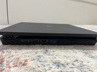 Consola Sony PS4 Slim Nera