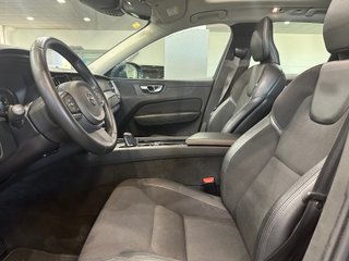 Volvo XC60 2.0 T8 AWD Business Plus Auto (2020)