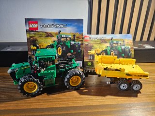 Lego Technic 42136 John Deere 9620R Tractor