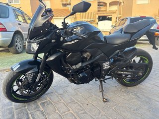 Kawasaki Z750 Negra